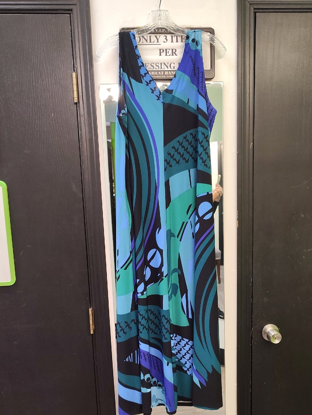 Chico's Sleeveless V-Neck Maxi Dress in Teal, Blue & Black